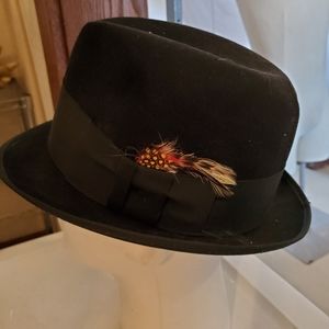 Men's fedora